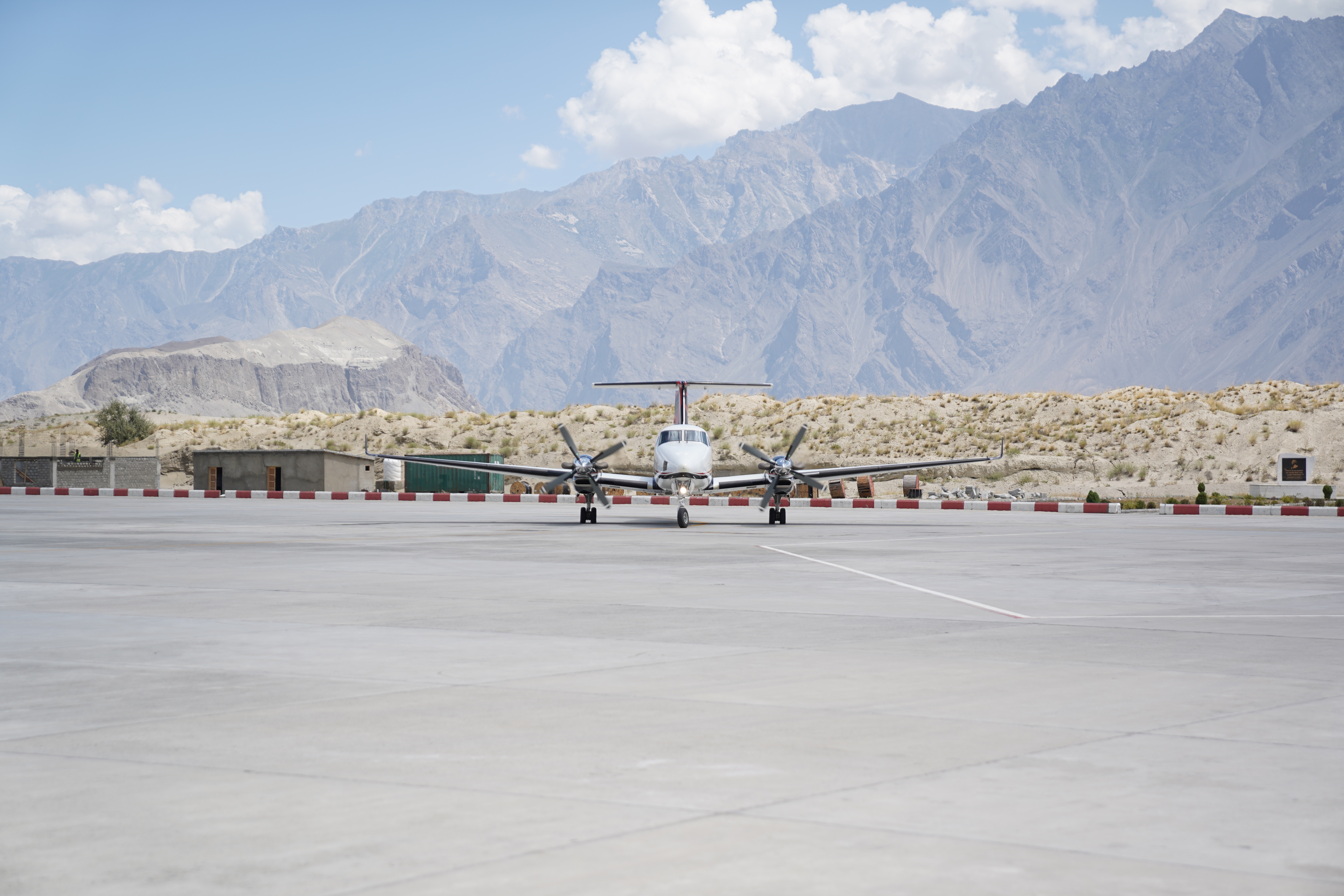 Aviation photograph placeholder — replace with aviation-01.jpg